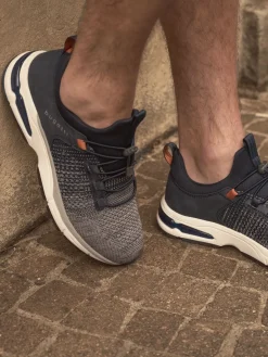 Sneaker dunkelblau